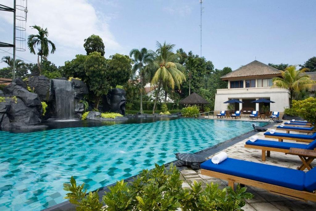 Country Woods Jakarta Cilandak (Jakarta) Bagian luar foto